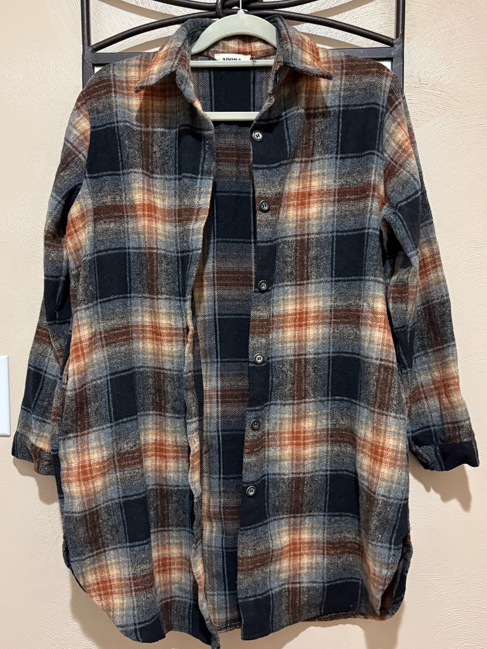 ADORA Plaid Button-Down Shacket in Black, Brown & Cream Size S